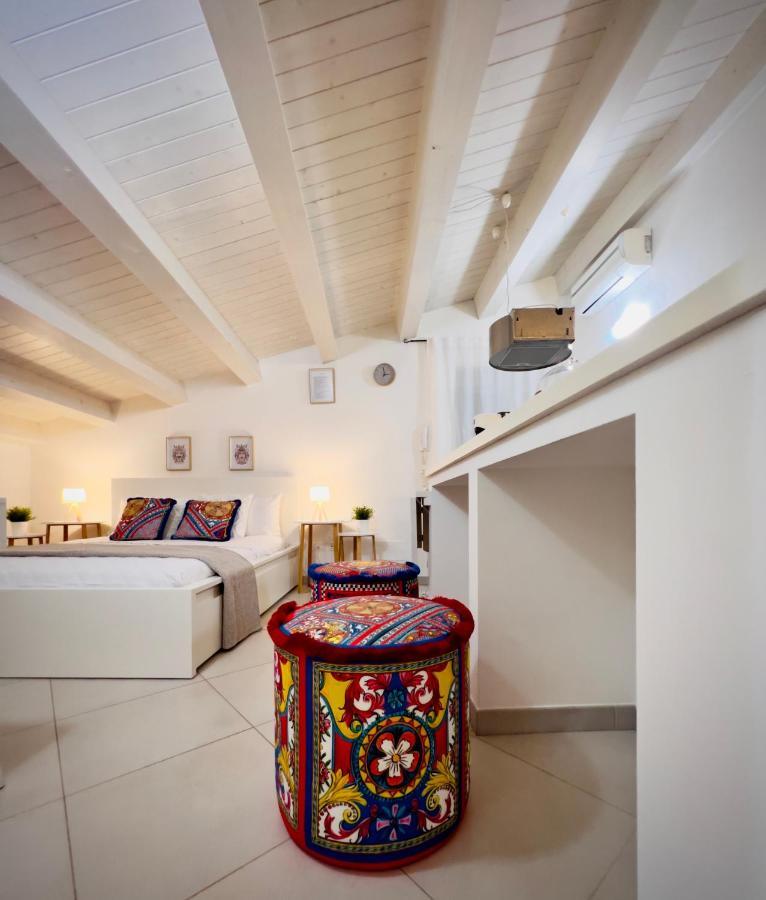 Rooms 153 Principe Umberto 노토 외부 사진