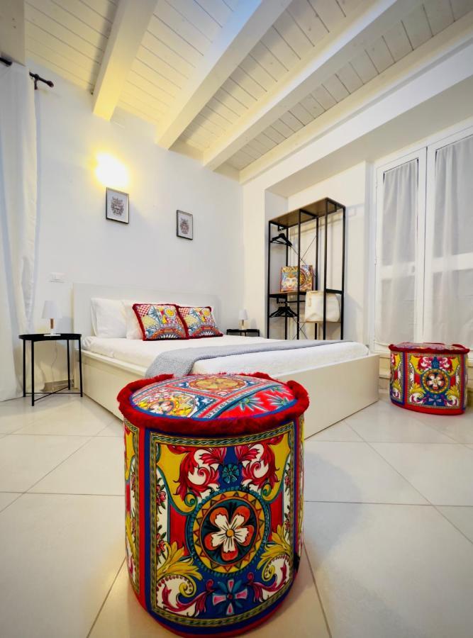 Rooms 153 Principe Umberto 노토 외부 사진