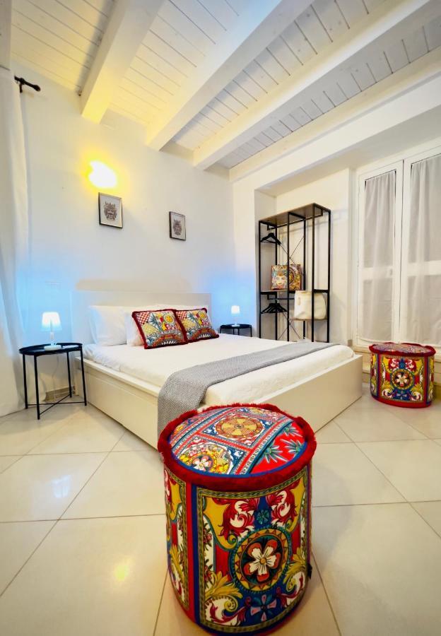 Rooms 153 Principe Umberto 노토 외부 사진