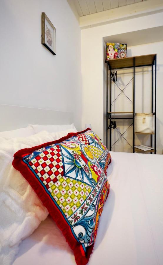 Rooms 153 Principe Umberto 노토 외부 사진