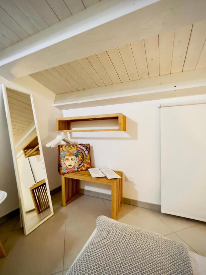 Rooms 153 Principe Umberto 노토 외부 사진